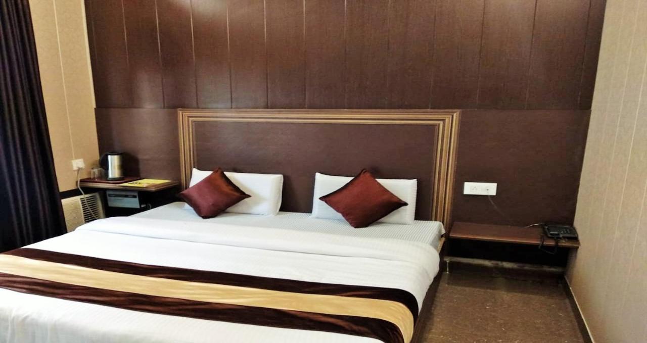 Grg Pardesi Hotel Haridwār Exterior photo